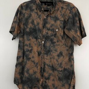 Ezekiel men’s Tie-Dye button up